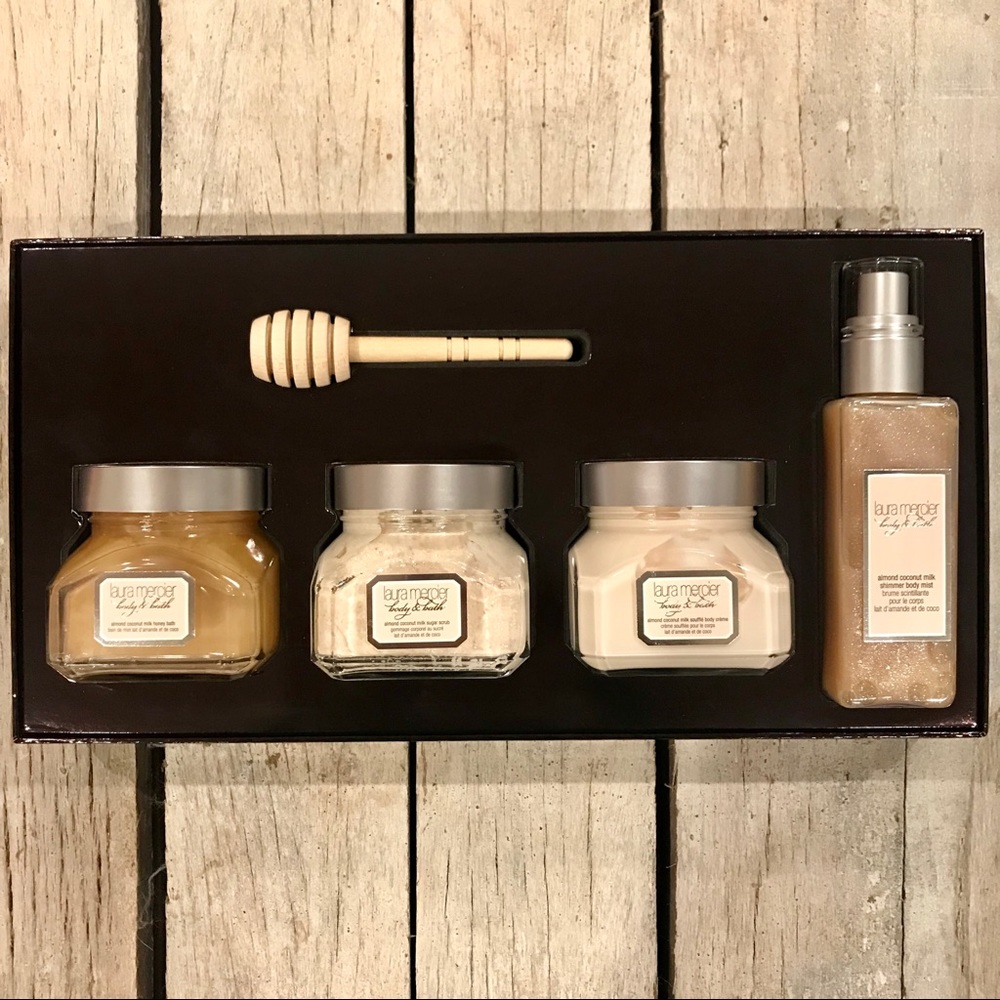 laura mercier Almond Coconut Milk Luxe Quartet